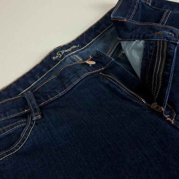 Old Navy Dreamer Dark Wash Mid-Rise Jeans - Picture 5 of 15